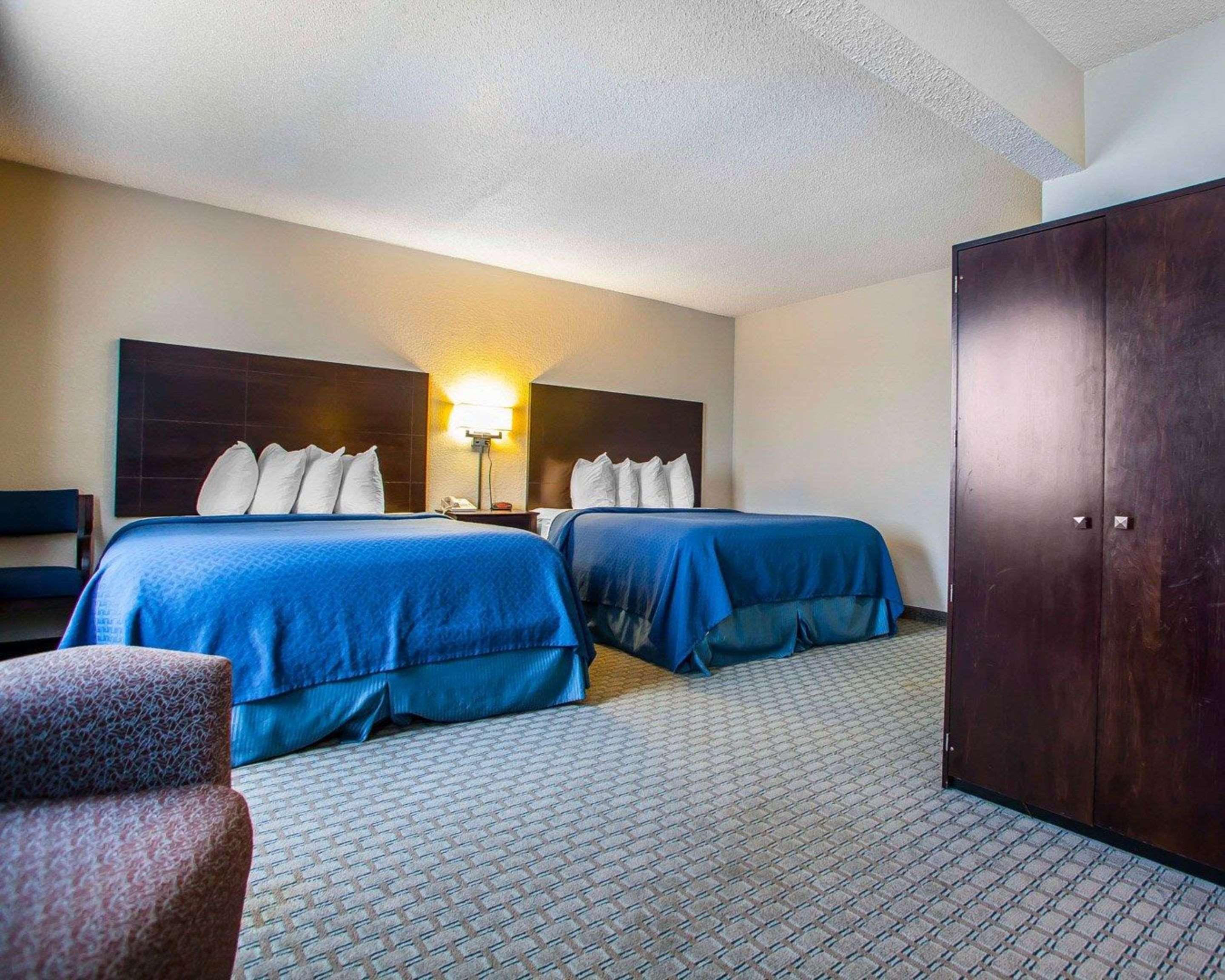 Quality Inn & Suites Ankeny-Des Moines Екстериор снимка